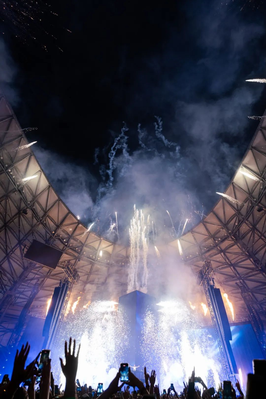 体育场馆音响系统